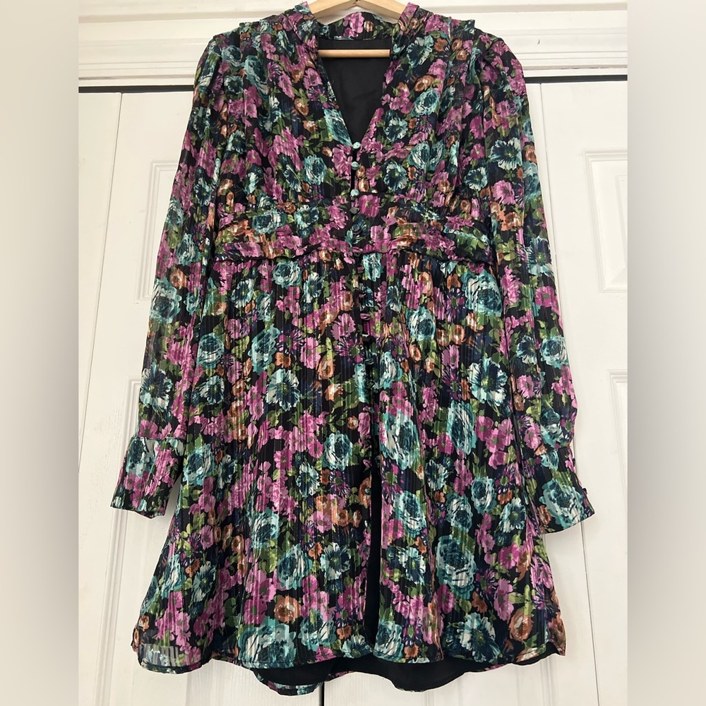 Long sleeves flower dress | Zara mini dress, Holidays outfit